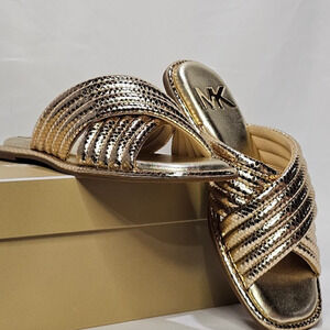 Michael Kors Women's Portia Quilted Leather Slide Sandal Size 6.5 Pale  Gold NWT